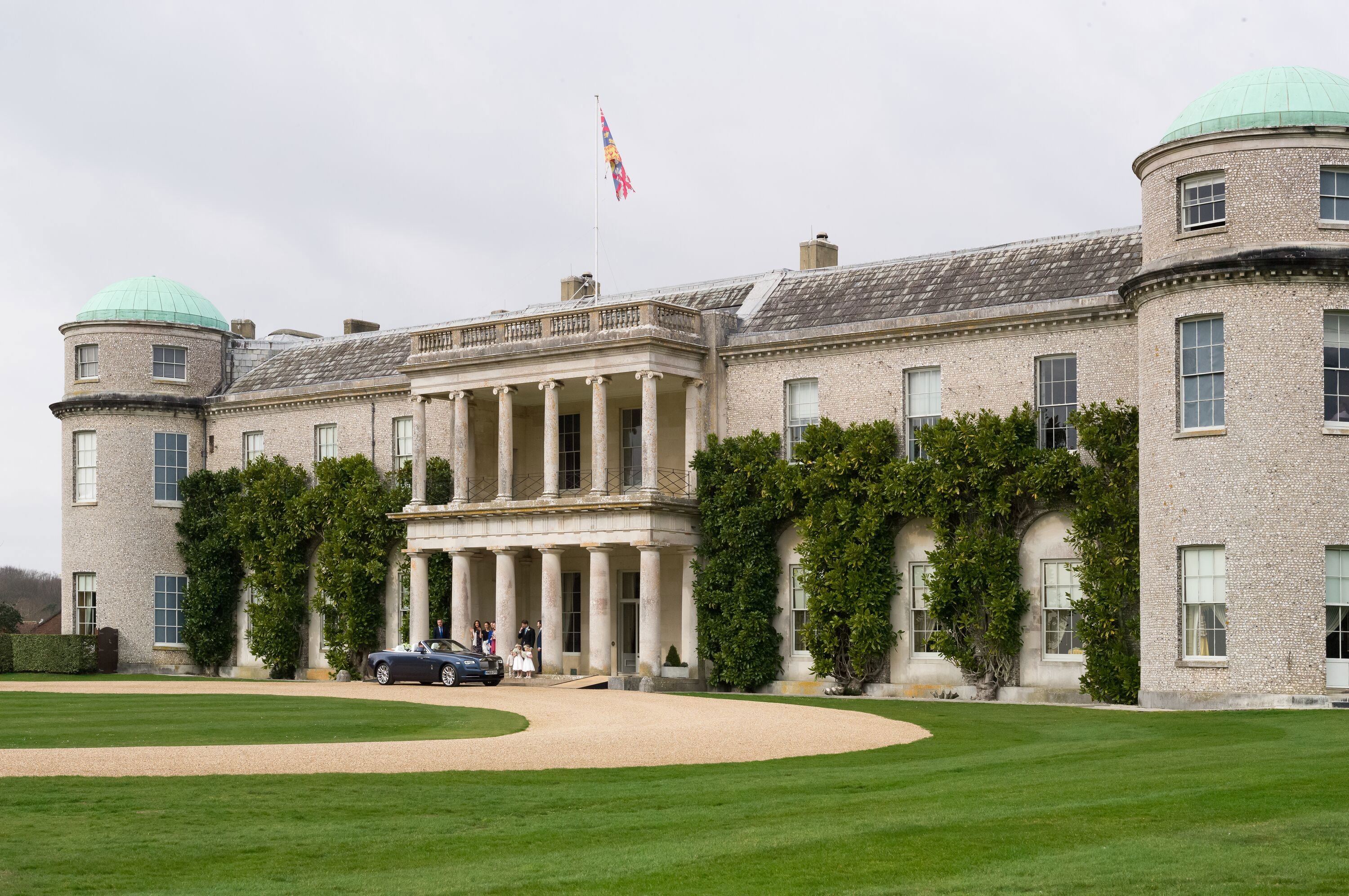 Wedding photo shoot at Goodwood House